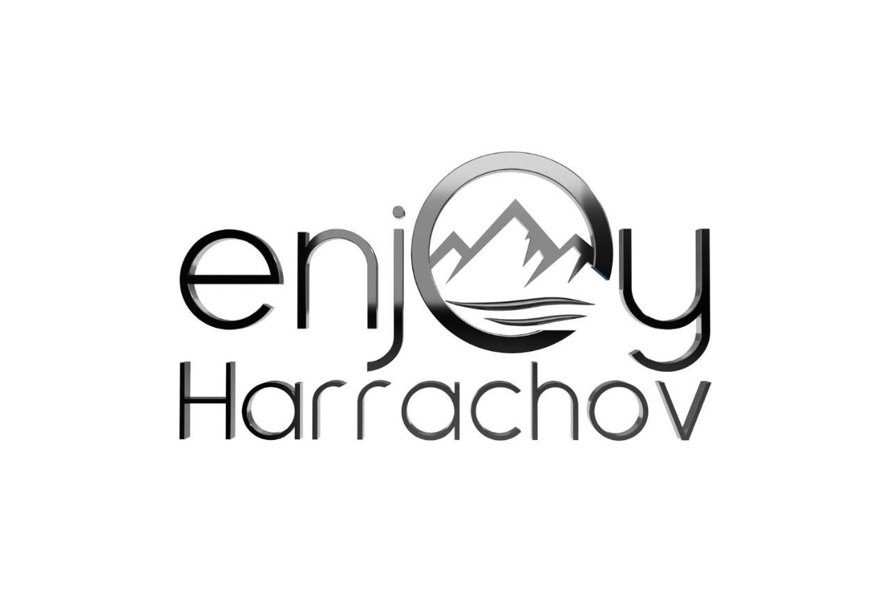 Enjoyharrachov - Atraktivni Slunny Klimatizovany Apartman 14 V Centru Harrachova Se Saunou, Parkovanim, Wifi-Wlan, Sat, Herni Konzoli, Pc S Win 10, Netflix Zdarma A Moznosti Dobijeni Auta S Jedinecnym Vyhledem Na Certovu Horu Se Skokanskymi Mustky Exterior foto
