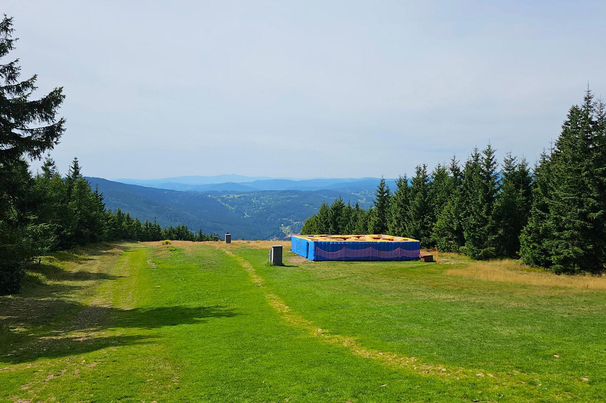 Enjoyharrachov - Atraktivni Slunny Klimatizovany Apartman 14 V Centru Harrachova Se Saunou, Parkovanim, Wifi-Wlan, Sat, Herni Konzoli, Pc S Win 10, Netflix Zdarma A Moznosti Dobijeni Auta S Jedinecnym Vyhledem Na Certovu Horu Se Skokanskymi Mustky Exterior foto